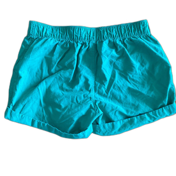 Old Navy Green Rolled Hem Shorts Girls' M (8) - Picture 2 of 8